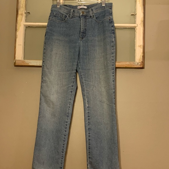 Lee Custom Painted Classic Fit Jeans - Picture 5 of 8